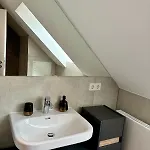 Modern With Balcony & View Near Dresden