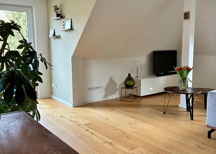 Modern With Balcony & View Near Dresden Freital