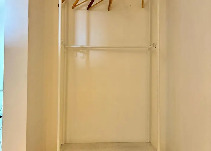 Lägenhet Modern With Balcony & View Near Dresden Freital