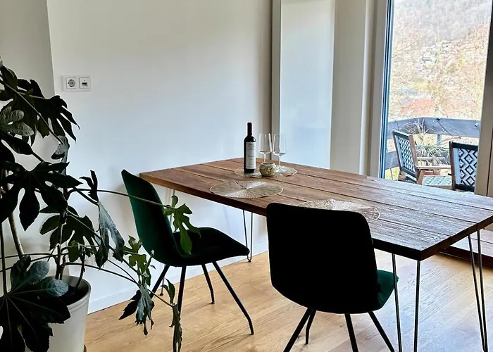 Lägenhet Modern With Balcony & View Near Dresden *